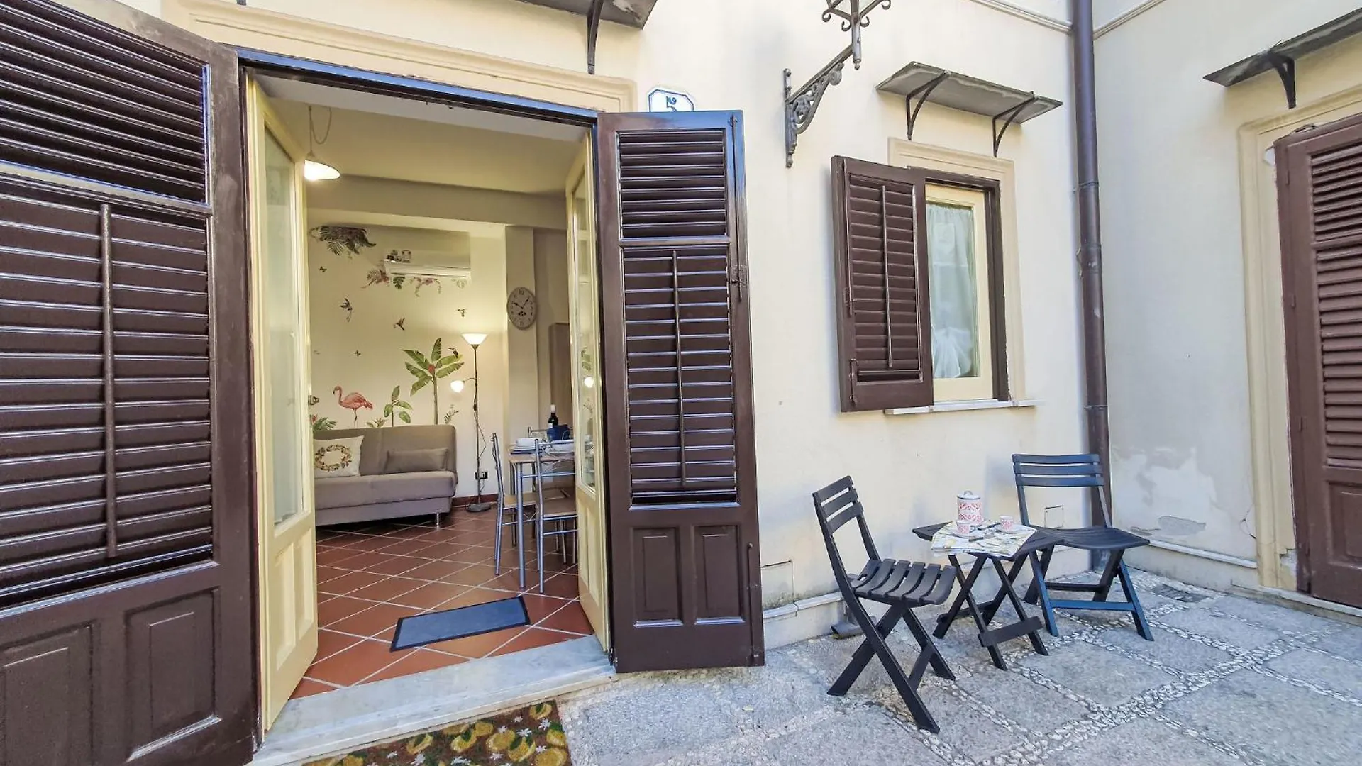 Holiday Home Maya'S Home Palermo By Interhome